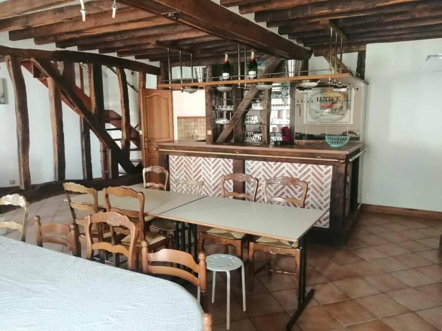 Grande Maison De Vacances Yvoy-le-Marron Bagian luar foto